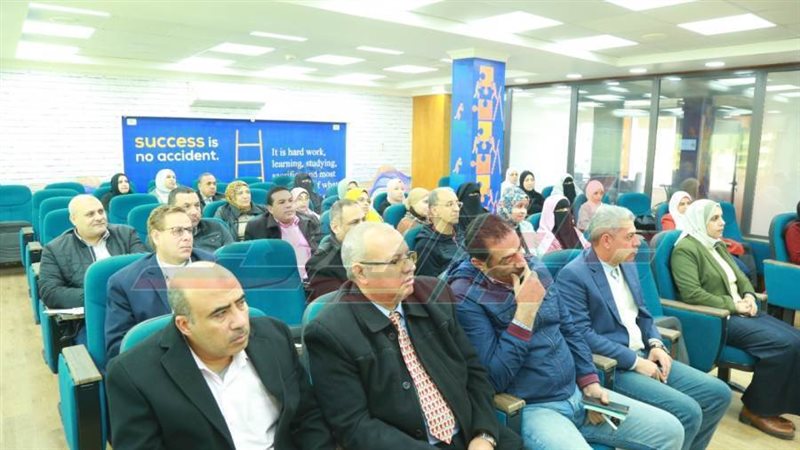 خلال الورشة