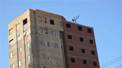 لجنة لمعاينة 5 مبانٍ مخالفة بحي شرق شبرا الخيمة