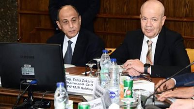 وزير الطيران المدني: تطبيق أعلى معايير الجودة الشاملة والسلامة في مقدمة أولويات القطاع