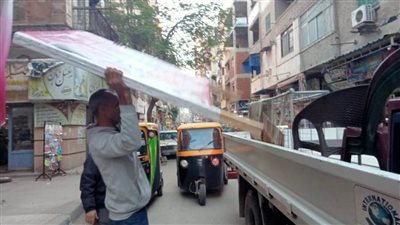 حملات مكبرة لإزالة الإشغالات والتعديات على مستوى الأحياء بالإسكندرية 