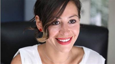 لماذا انسحبت منة شلبي من فيلم كريم عبدالعزيز؟