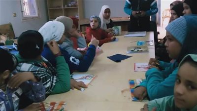 تدريبات شعبة الفن التشكيلي للنشء بمراكز الشباب بالوادي الجديد  