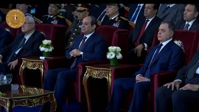 الرئيس عبدالفتاح السيسي يشيد بدراما الوعي بقصص البطولات في احتفالية الشرطة 