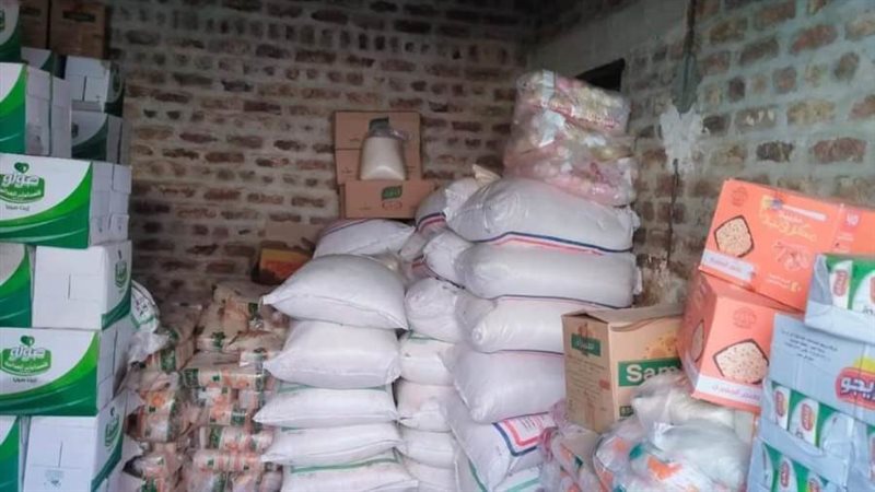 ضبط مخزن لسلع غذائية