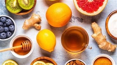 أفضل الأطعمة والعصائر لتقوية الجهاز المناعي وتخفيف نزلات البرد