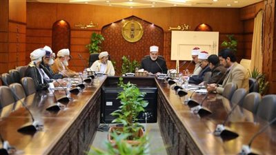 وكيل الأزهر يلتقي وفد وزارة الأوقاف والشئون الدينية العمانية لبحث التعاون المشترك
