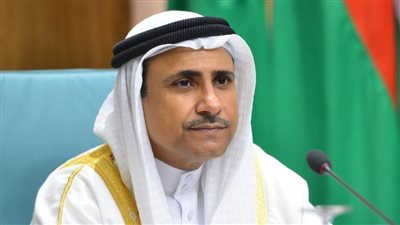 رئيس البرلمان العربي يدين تمزيق القرآن الكريم في هولندا