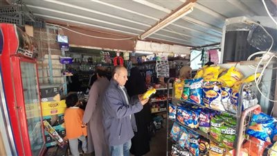 ضبط وتحرير ١٠ محاضر تموينية بالعريش