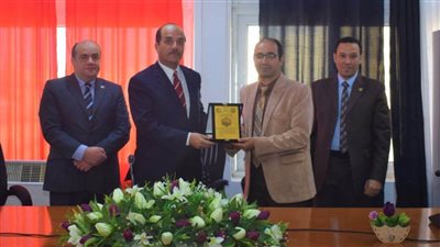 افتتاح معرض مشروعات التخرج بزراعة العريش 