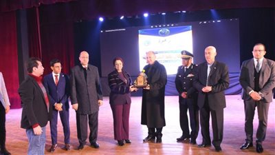 جامعة أسيوط تقيم احتفالًا بمناسبة عيد الشرطة الـ٧١ 