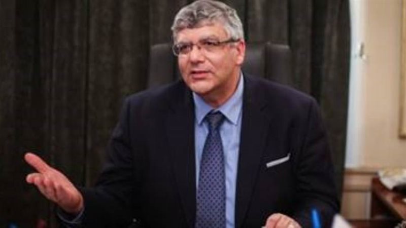 الدكتور عمرو عدلي