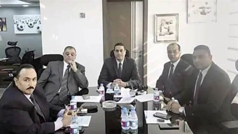 أعضاء لجنة الانضباط