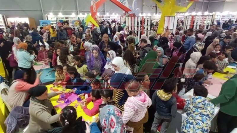 نشاط قاعة كتاب الطفل