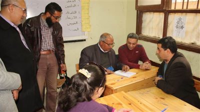 تصحيح وتقدير الدرجات لامتحانات الفصل الدراسي الأول للشهادة الإعدادية ببني سويف