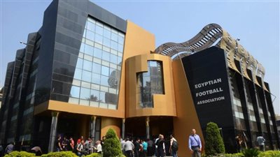 عاجل..اتحاد الكرة يقررعدم قبول اعتذار لجنة الانضباط والتمسك باستمرارها..وايقاف التعامل مع رئيس الزمالك