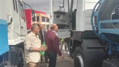 رئيس مياه القناة يتفقد أكبر اصطفاف لمعدات التعامل مع الأمطار والسيول 