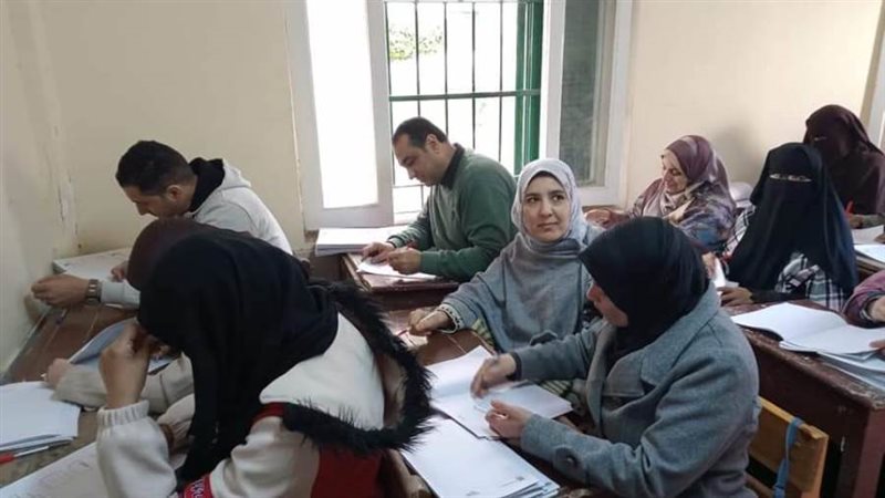 أعمال تصحيح الامتحانات