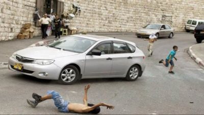 مستوطن يدهس شابا فلسطينيا بقلقيلية