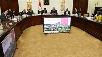 وزيرا الإسكان والتنمية المحلية يستعرضان التحضيرات لاستضافة مصر المنتدى الحضري العالمي 