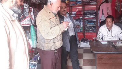 انتظام استقبال طلبات تراخيص المحال العامة بمراكز الإصدار بالبحيرة