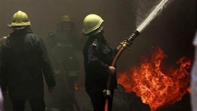 السيطرة على حريق بورشة أخشاب فى بنها