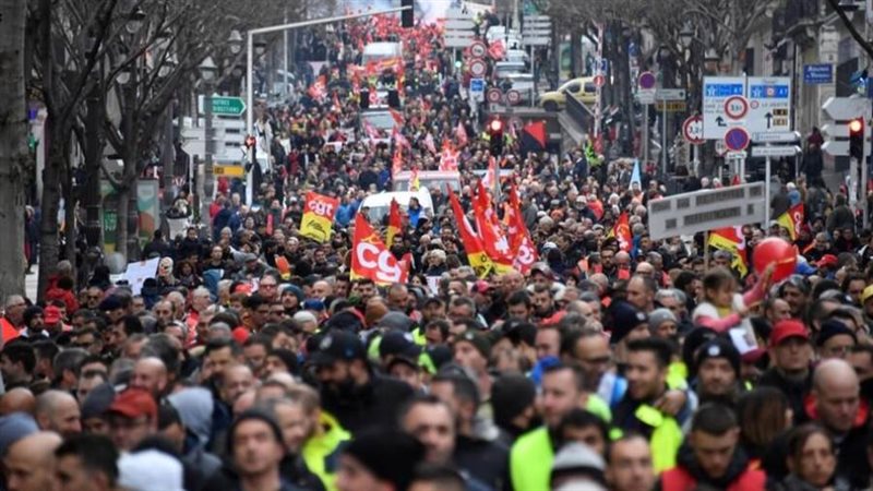 مشاركون بمظاهرة يوم