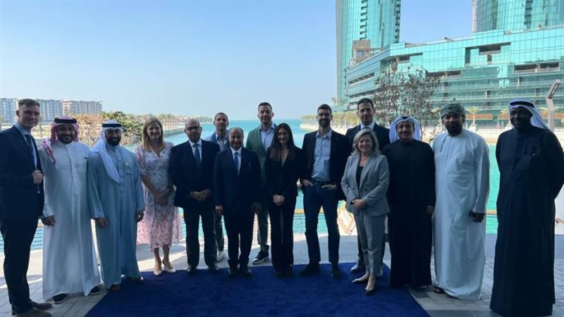 إدريس يمثل مصر ضمن