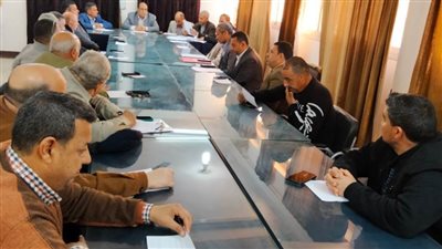 إنشاء محطة معالجة بالفشن وأسماء الشهداء تزين مدارس سمسطا