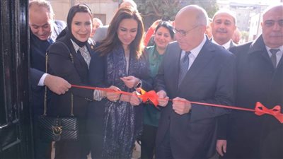 نائب محافظ البحيرة ومساعد وزير الخارجية يفتتحان مكتب الخدمات القنصلية للمواطنين