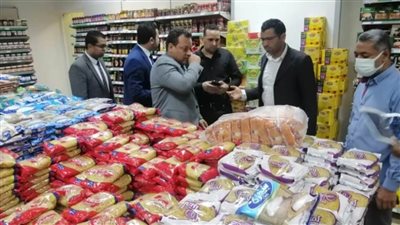 حملات تفتيشية موسعة على الأسواق في محافظة قنا