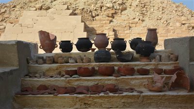 الكشف عن طبيعة المواد المستخدمة فى عملية التحنيط