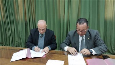 جامعة المنصورة الجديدة توقع بروتوكول تعاون مع صندوق دعم صناعة الغزل والمنسوجات