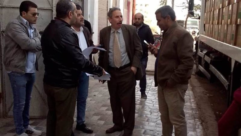 ضبط مخزن لسلع غذائية