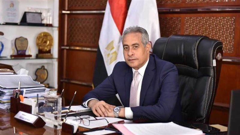 وزير القوى العاملة