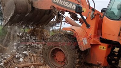 إزالة 4 حالات تعدٍ على الأراضي الزراعية وأملاك الدولة بكفر الشيخ