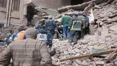 الحماية المدنية بأسيوط تنجح فى إنقاذ 6 أشخاص من داخل أحد العقارات عقب انهياره