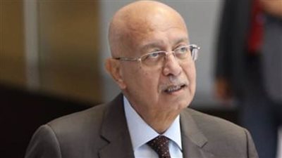 وزير الخارجية ينعي الدكتور شريف إسماعيل رئيس مجلس الوزراء السابق