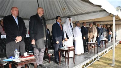 وزير الشباب والرياضة يفتتح البطولة العربية لاختراق الضاحية.. صور