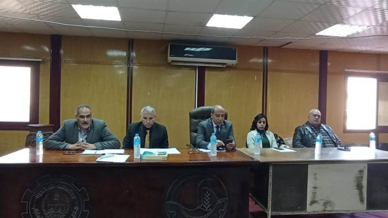 إجراء مقابلات المرشحين