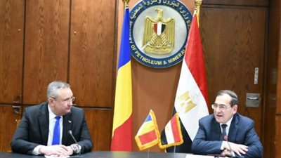 وزير البترول يبحث مع رئيس وزراء رومانيا فرص تعزيز التعاون المشترك 