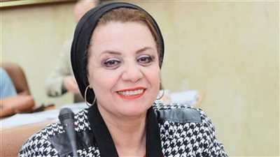 رئيس جامعة أسيوط تصدر قرارا بتجديد الثقة لمدير معهد التمريض وعدد من رؤساء الأقسام وتعيين آخرين جدد بعدد من الكليات