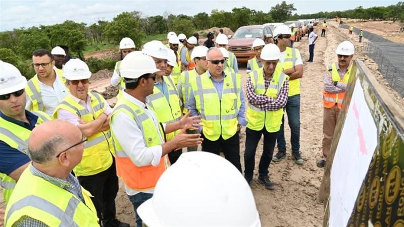 وزير الموارد المائية