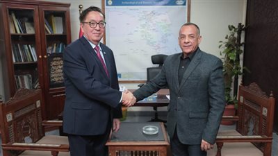 وزيرى يلتقى سفير كازاخستان بالقاهرة