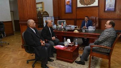 محافظ مطروح يعتمد نتيجة الشهادة الإعدادية بنسبة نجاح 77.5%