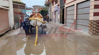 رفع مياه الأمطار بمدن وقرى كفر الشيخ 