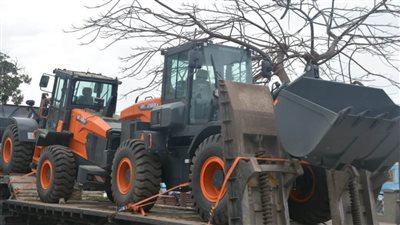 دعم منظومة النظافة بالقليوبية بـ4 لودر بتكلفة 20.6 مليون جنيه 