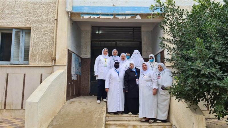 الكشف على ١٥٨٠ مواطنا