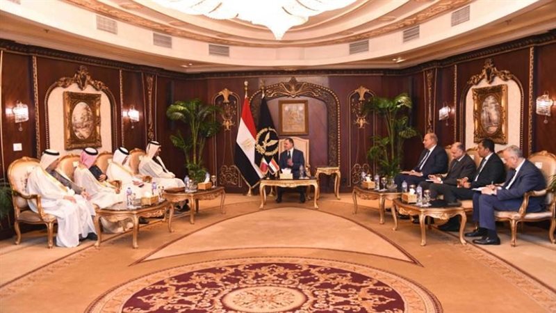 وزير الداخلية يستقبل