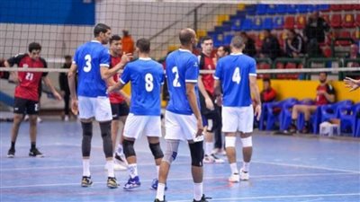 الأهلي يتخطى عقبة الطلائع بكأس السوبر للطائرة