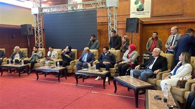 جماهير الشرقية تودع بعثتي هوكي الرجال والسيدات المشاركة في بطولة إفريقيا بنيروبي